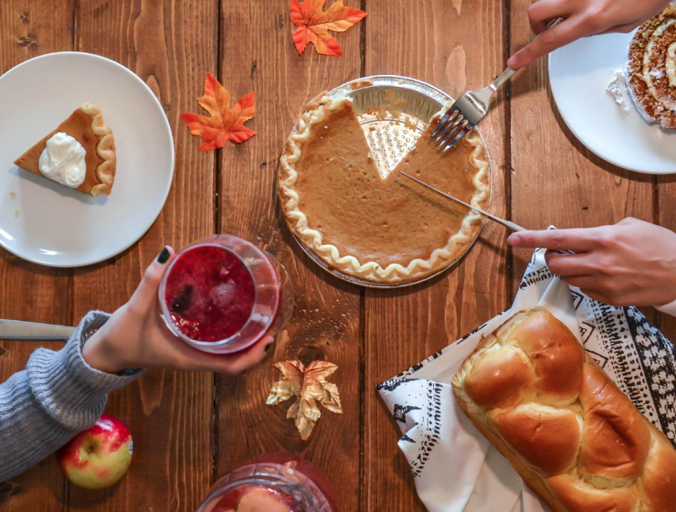 Be Grateful For Your Dining Room With Thanksgiving Decor!