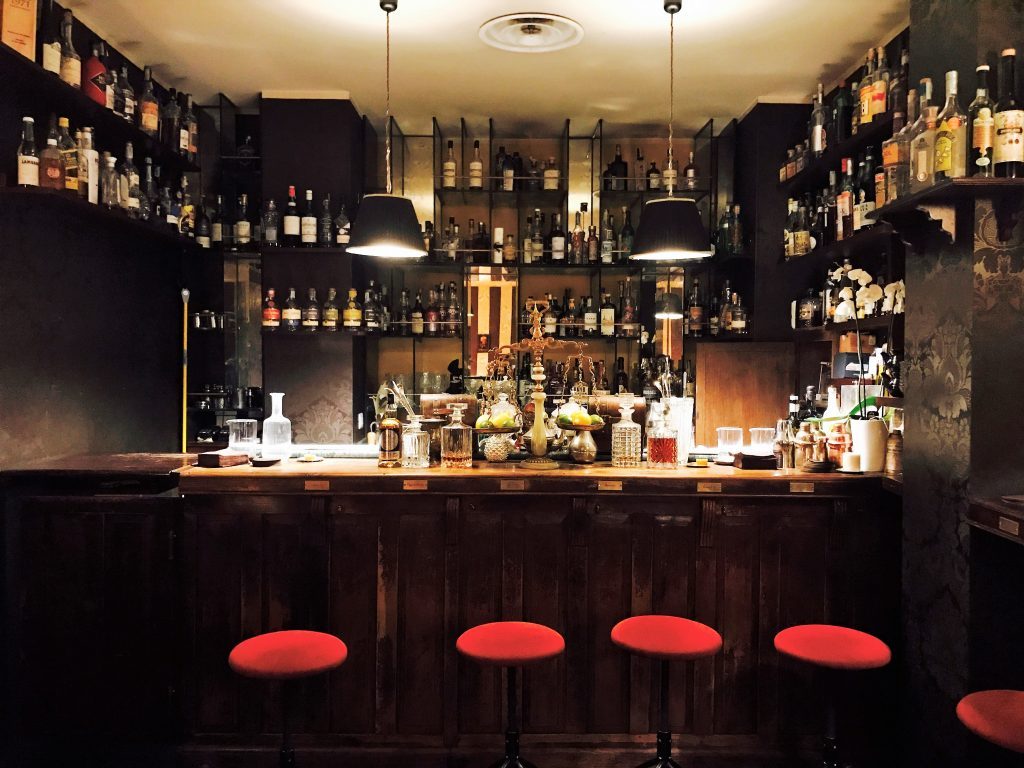 These 8 Bars In Milan Are A Wonder Of Design & Italian Nightlife_7