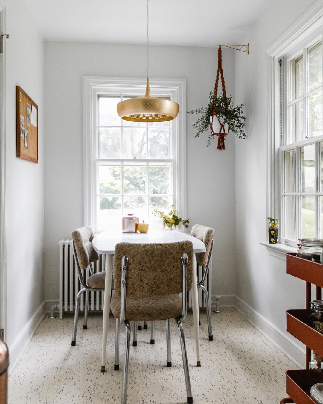 20 Small Dining Rooms That Will Never Go Out Of Style_12