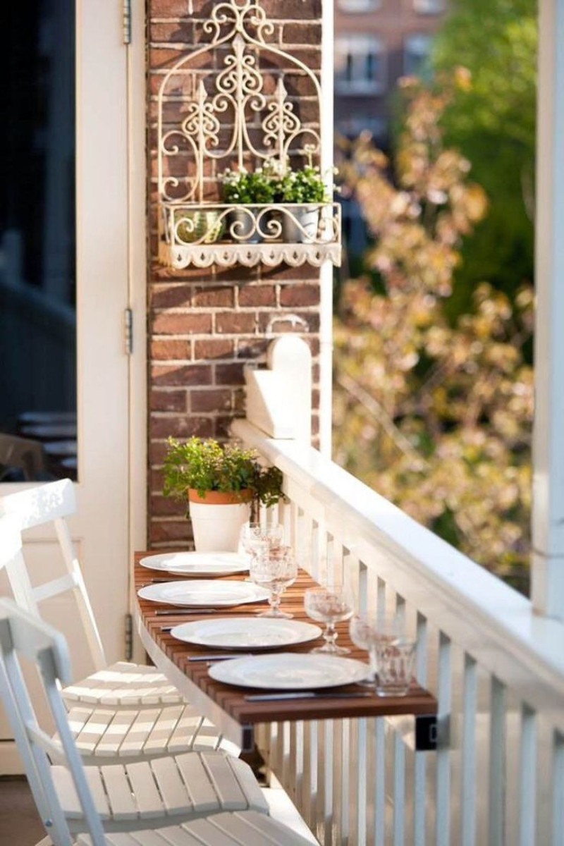 5 Steps To An Incredible Balcony Décor!